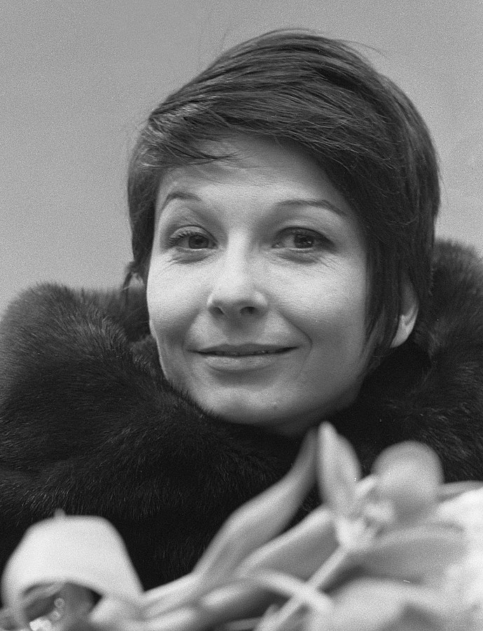 Zizi jeanmaire 1963
