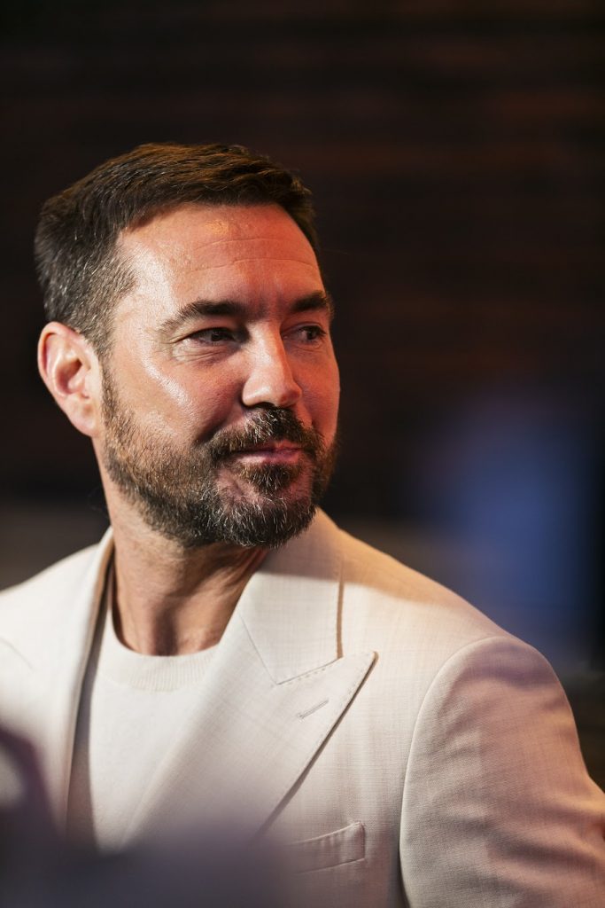 martin compston