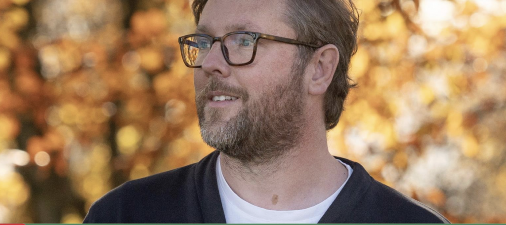 Damian Barr