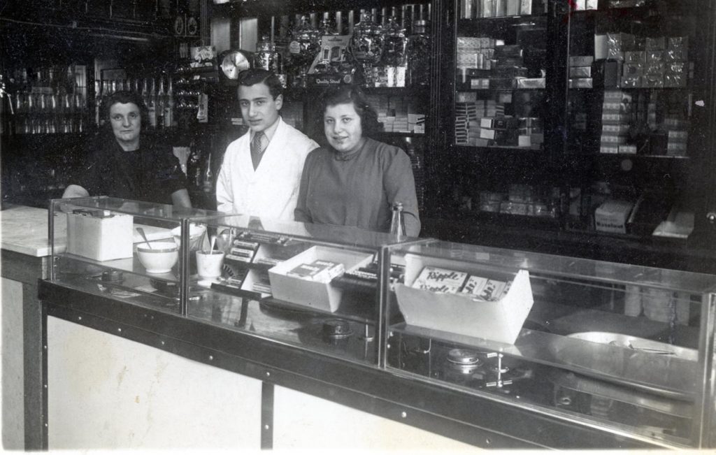 Mario Jaconelli in the middle, circa 1950s